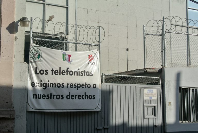 Posible división de Telmex podría afectar a la mitad de sus empleados