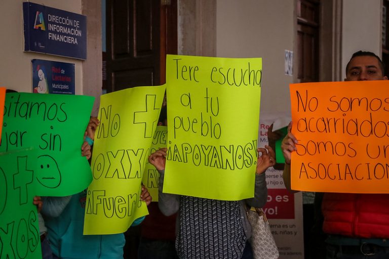 Se reúne secretario del Ayuntamiento de Aguascalientes con abarroteros