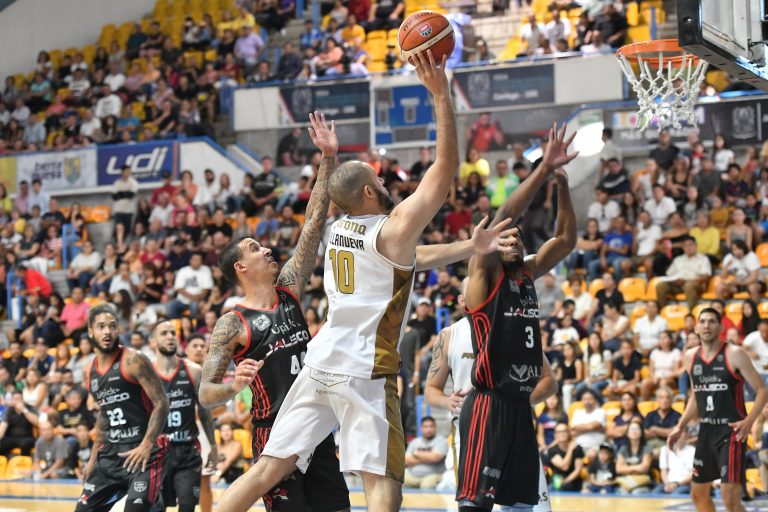 Panteras de Aguascalientes cae ante Astro y deja 1-1 la serie 