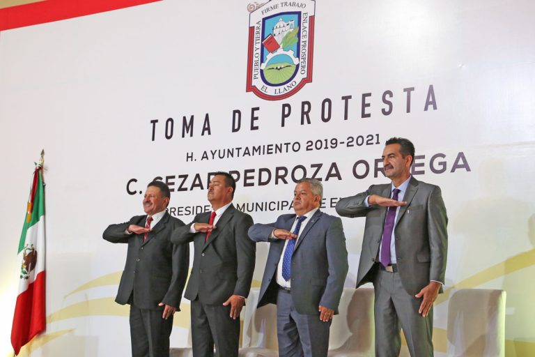 Morán Faz asistió a la  toma de protesta del alcalde de El Llano, Aguascalientes