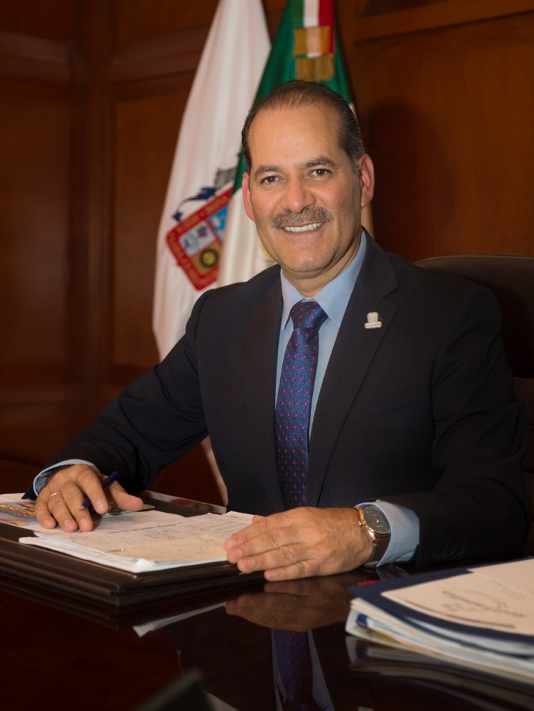 Presenta gobernador de Aguascalientes iniciativa para eliminar fuero