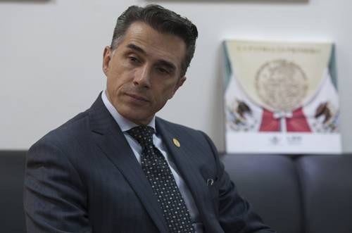 Sergio Mayer cobra regalías digitales de José José a través de una empresa llamada Morena