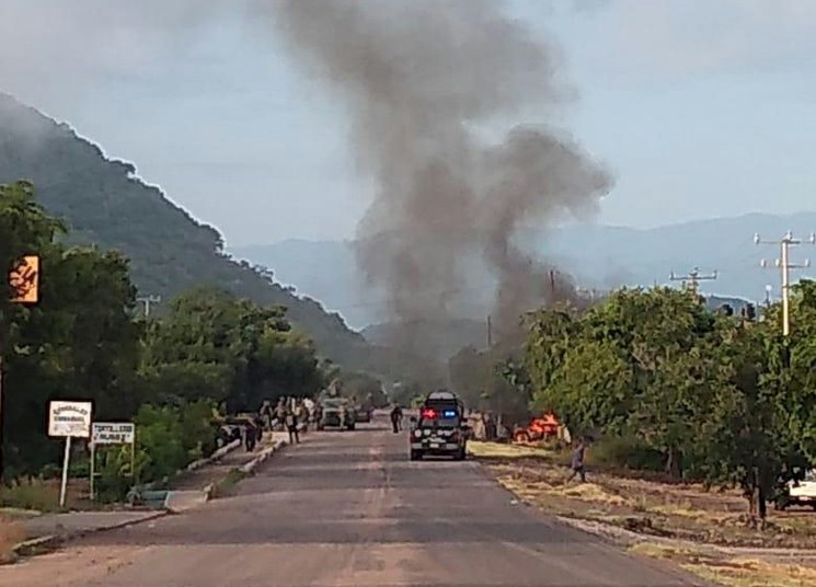 Cartel Jalisco Nueva Generación coloca retenes en Michoacán