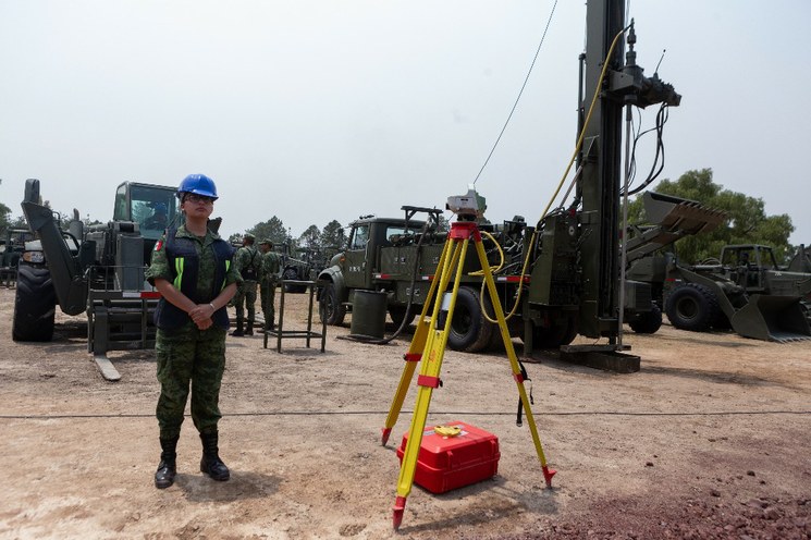 Promete AMLO conclusión del aeropuerto de Santa Lucía para 2021, a pesar de amparos