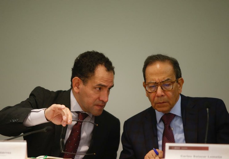 Titular de Hacienda se dice abierto a debatir aumento a la edad del retiro pese a posicionamiento presidencial en contra