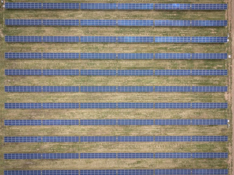 Busca la industria de Aguascalientes cooperar en el uso de energías limpias 