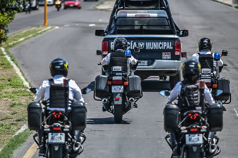 Se presentó ante la Fiscalía de Aguascalientes a dos policías preventivos