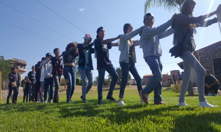 Recibe Instituto de Salud de Aguascalientes Premio Nacional al Mérito y Vocacional al Servicio Humanitario