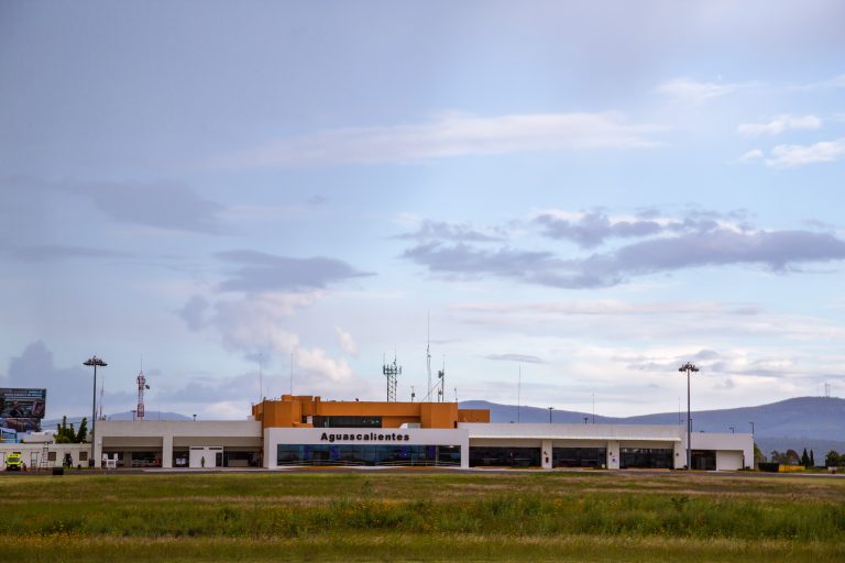 Aumenta ligeramente el número de pasajeros totales en el aeropuerto de Aguascalientes