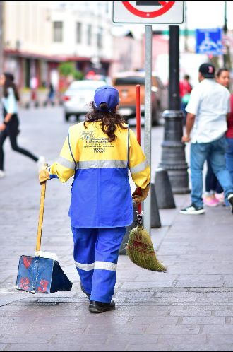 Reconocen la labor de trabajadores del Departamento de Aseo Público en Aguascalientes