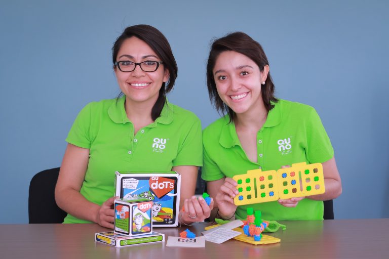 Egresadas de la Autónoma de Aguascalientes, dos ganadoras del Premio Estatal de la Juventud 