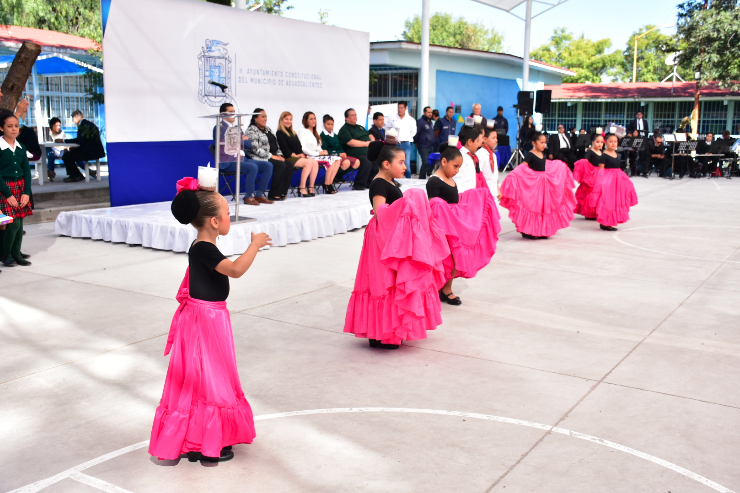 En Aguascalientes, entregan infraestructura educativa en escuela de la México