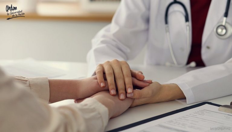 La medicina está bajo amenaza de quienes la consideran un negocio más