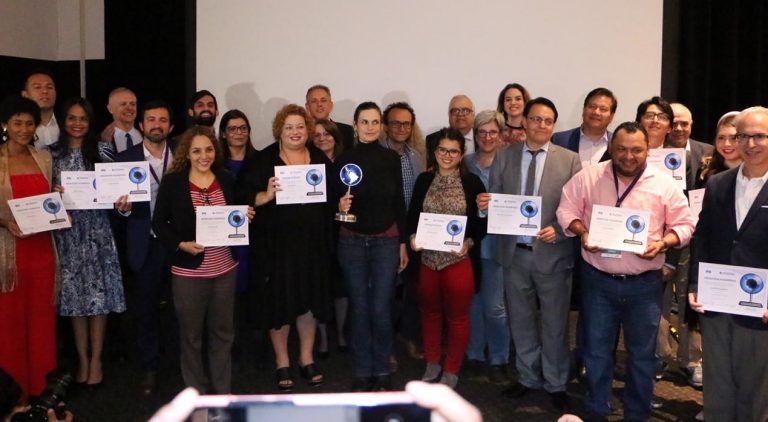 Premian trabajos periodísticos que utilizan derecho de acceso a información como herramienta de investigación