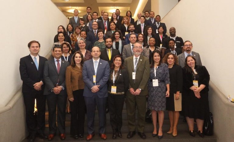 Instan a gobiernos de Iberoamérica a apoyar a órganos de transparencia y acceso a la información 