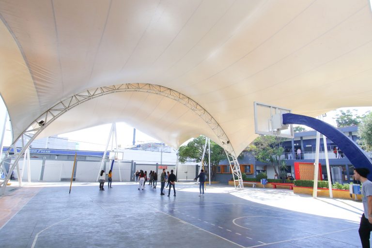 Invierte Autónoma de Aguascalientes 1.2 mdp en equipamiento e infraestructura para el Centro de Educación Media   