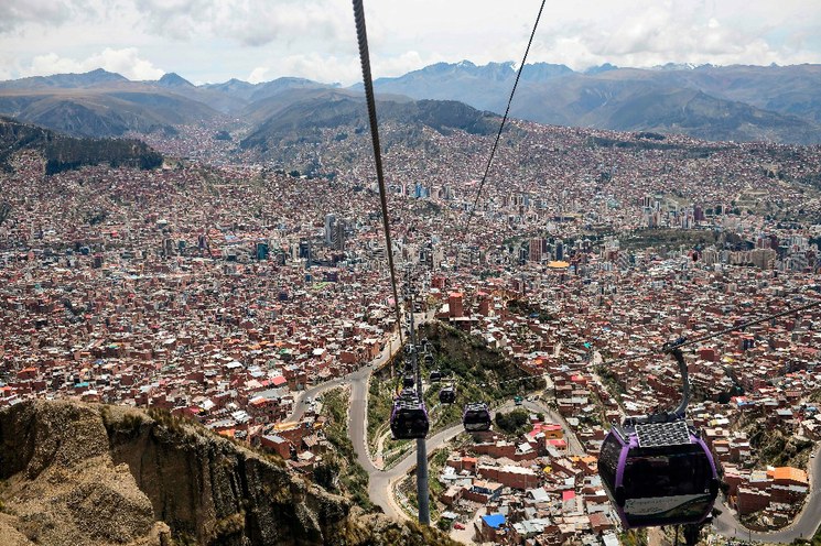 Bolivia: ¿ha fracasado o prevalecido la democracia? El papel de la OEA
