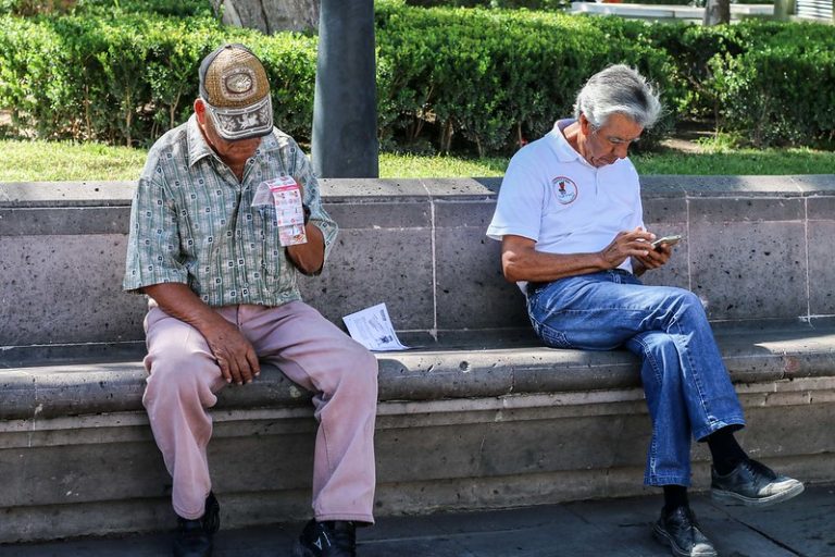 Llaman a sindicatos a cuidar la base de cotización en pensiones y jubilaciones