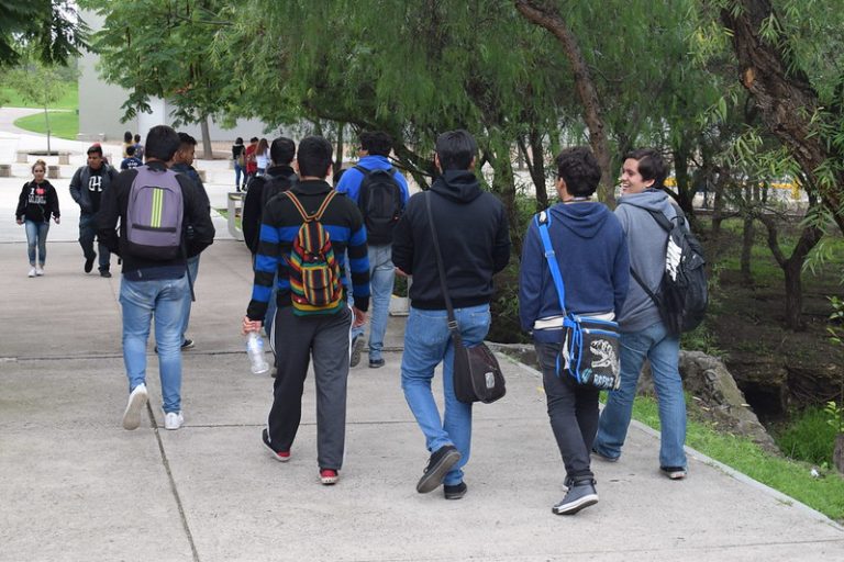 Persisten dudas sobre gratuidad de la educación superior en Aguascalientes