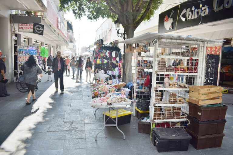 Autoridades de Aguascalientes deben poner el ojo en comercios informales