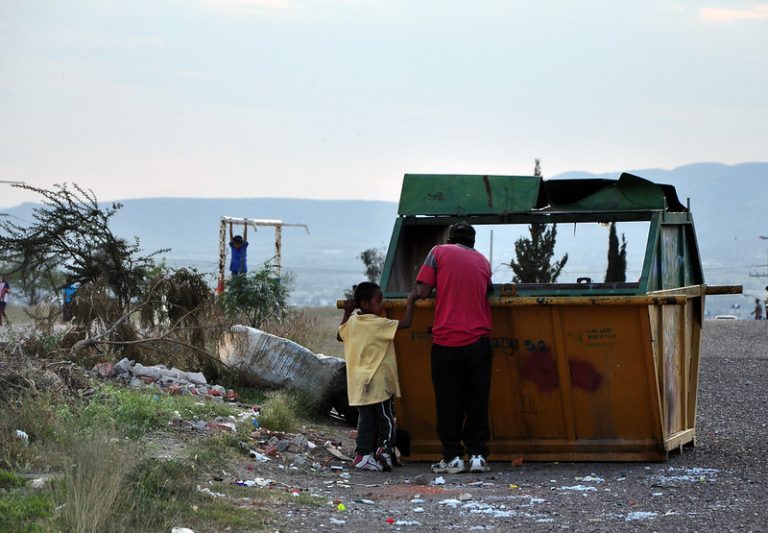 Durante la contingencia, el gobierno no debe olvidarse de los pobres: CROM