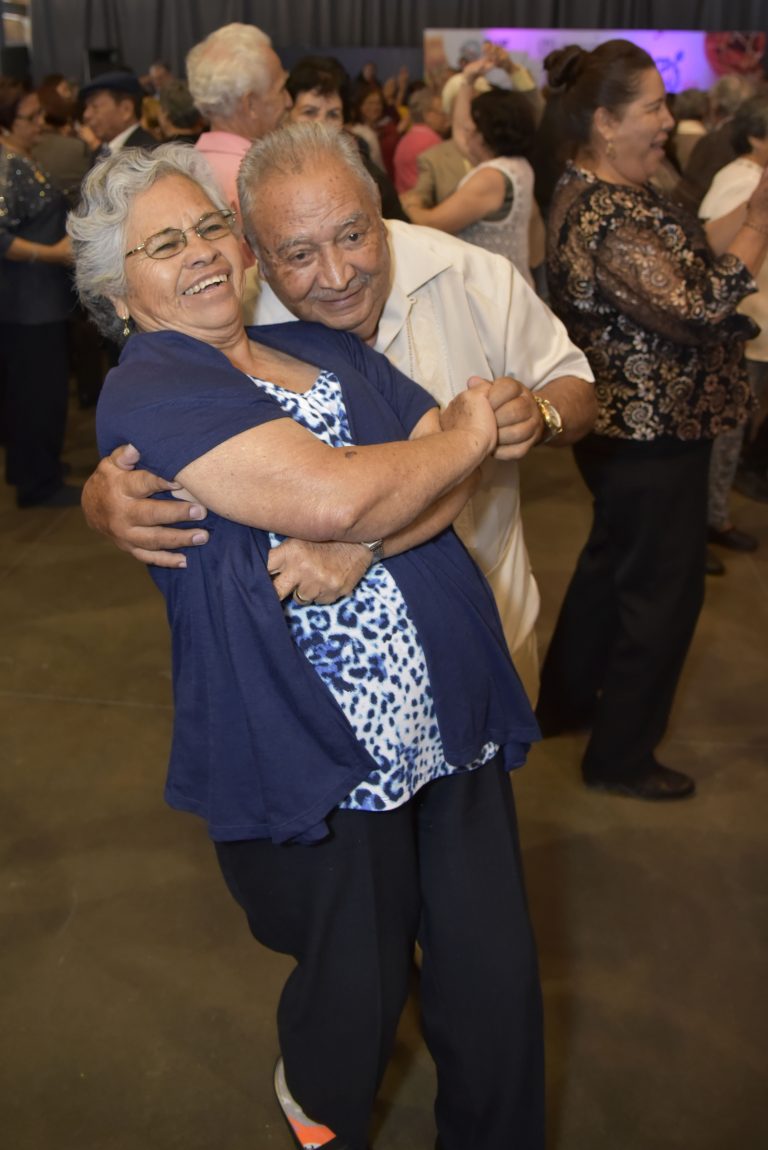 DIF Aguascalientes pone en marcha celebraciones navideñas con la posada de adultos mayores
