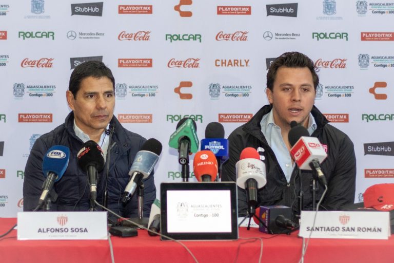 Presentan a Alfonso Sosa como nuevo director técnico de Necaxa Aguascalientes