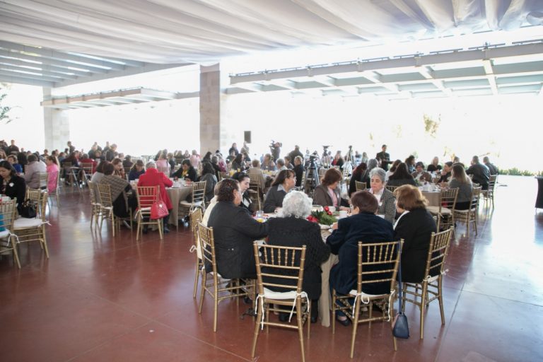 Indispensable, labor de voluntarios del DIF Aguascalientes