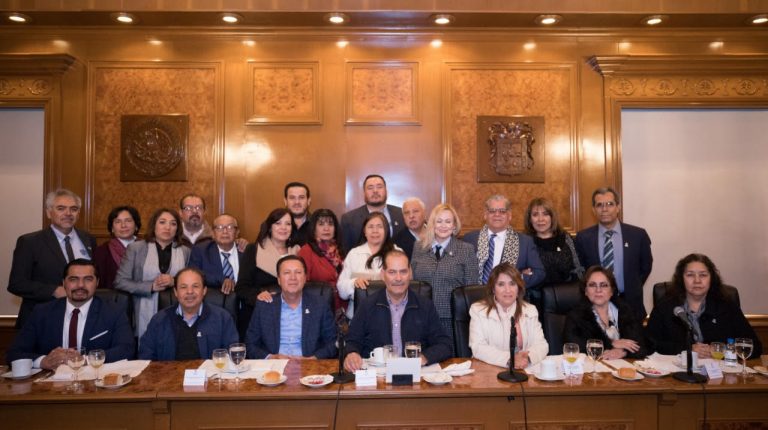 Martín Orozco se reunió con los representantes de las Urses en Aguascalientes 