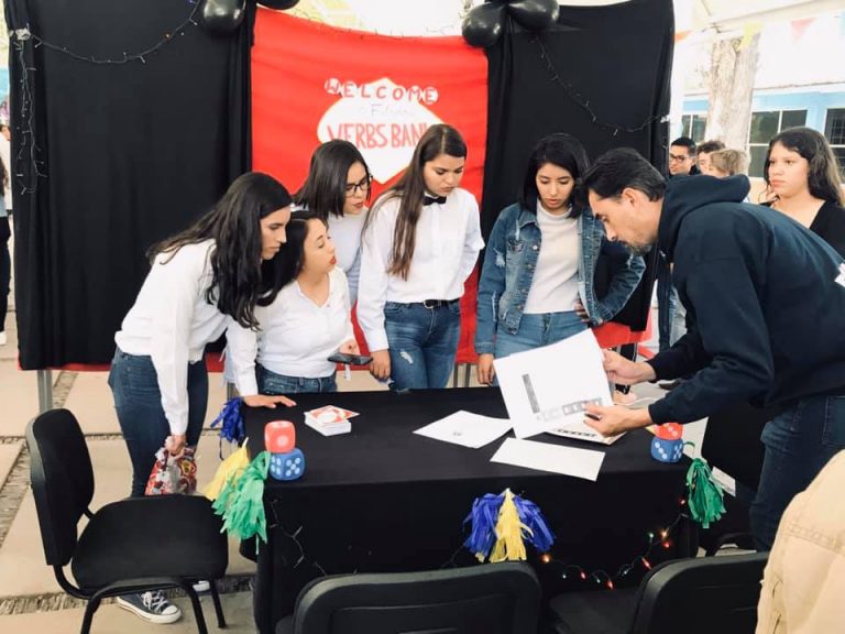 Realizan Feria Didáctica de Inglés en el Crena