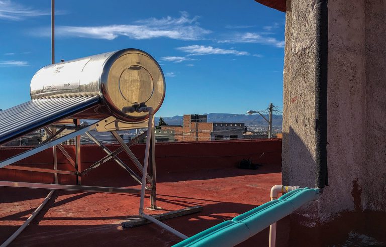 Entregan 780 calentadores solares en Aguascalientes