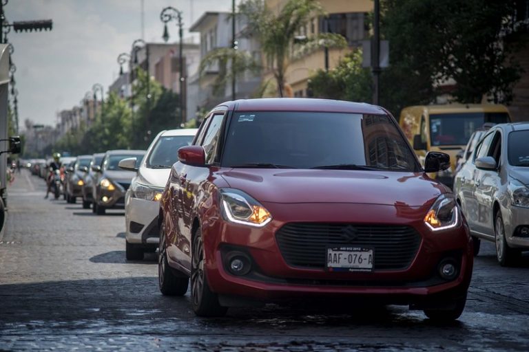 Siguen choferes de plataformas digitales sin registrarse legalmente