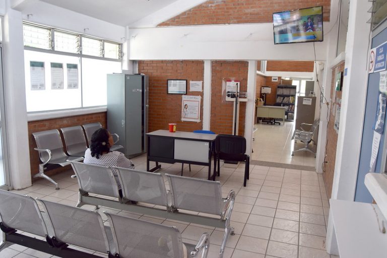 Divulgar resultados de análisis clínicos sin autorización del paciente amerita sanciones: INAI