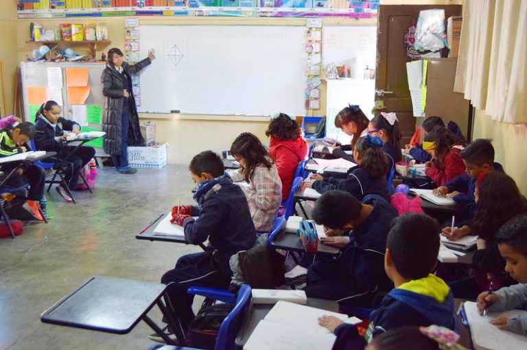 SNTE insistirá en que profesores y personas de apoyo reciban vacuna de refuerzo