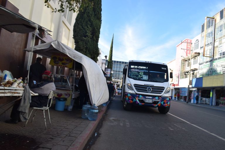 Improcedentes, incrementos en el costo del transporte público en Aguascalientes