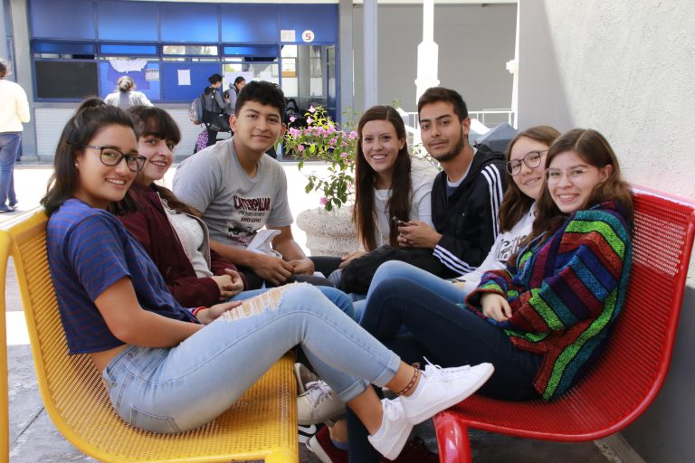 Ofrece UAA orientación profesiográfica en línea