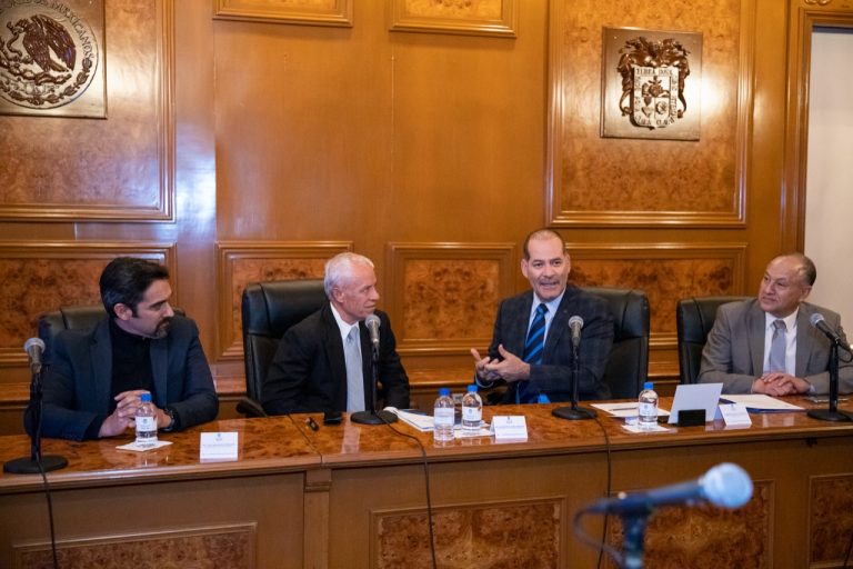 En salud, sí a la gratuidad pero con responsabilidad: Orozco Sandoval