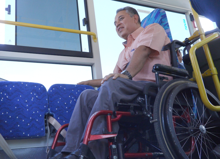 En DIF estatal se instalará módulo para tramitar tarjeta de descuento en transporte