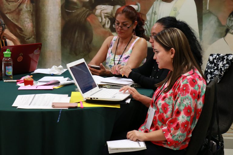 Ofrece IEA becas de maestría y doctorado para profesionalización de personal educativo 