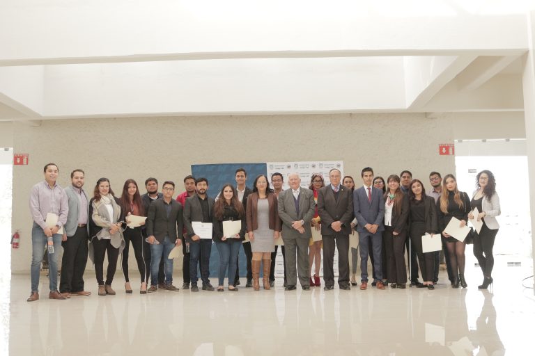 Incubadora de negocios de la Universidad Tecnológica de Aguascalientes graduó proyectos de emprendimiento