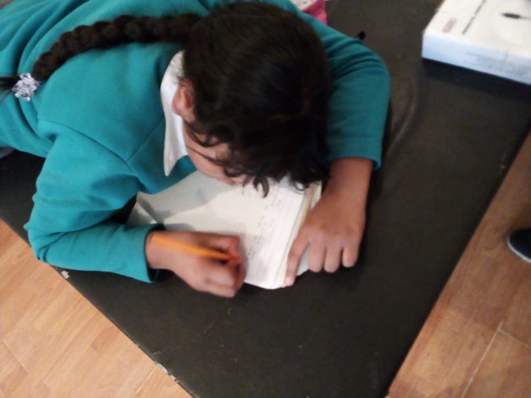 Mención honorífica a niñas del semillero creativo de Radio de Ixtapaluca en concurso Derechos al aire