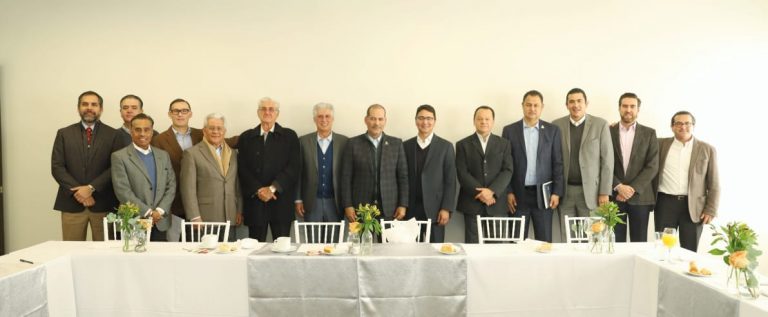 UP presenta plan de transformación