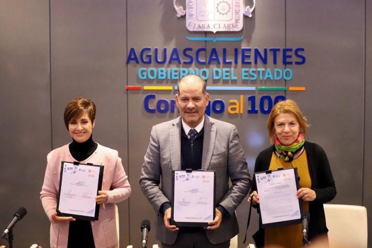 Firma DIF de Aguascalientes convenio con la Red Latinoamericana de Acogimiento Familiar