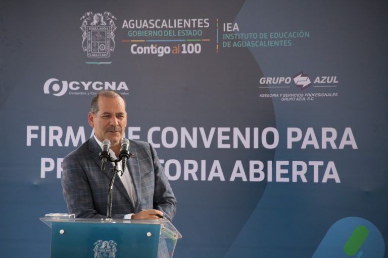 Educación, la mejor inversión para el futuro: Orozco Sandoval 