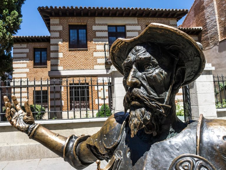 415 años de la publicación de la primera parte del Ingenioso Hidalgo Don Quijote de la Mancha/ Alegorías Cotidianas