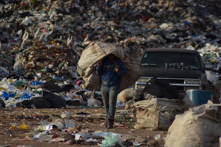 Confía alcaldesa de Aguascalientes que pepenadores se integrarán a la empresa de tratamiento de residuos