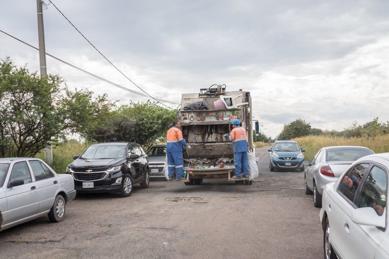 Se integran 10 unidades en arrendamiento a recolección de basura en la capital 