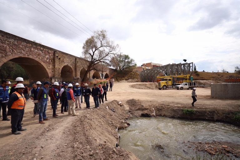 Supervisa gobernador de Aguascalientes avances de obra
