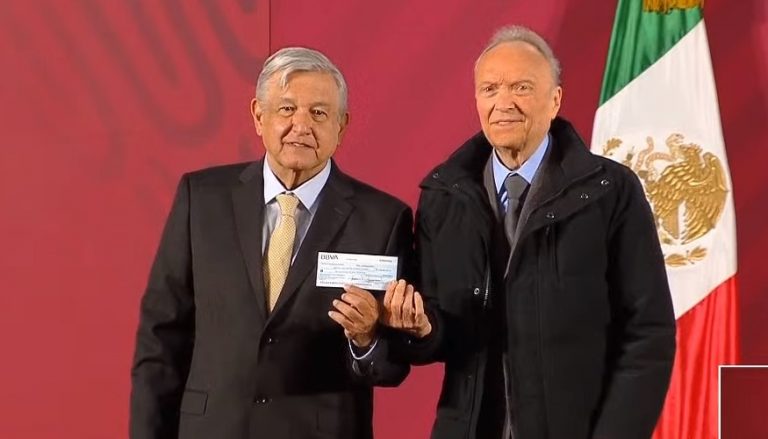 FGR entrega 2 mmdp al Instituto para Devolver al Pueblo lo Robado