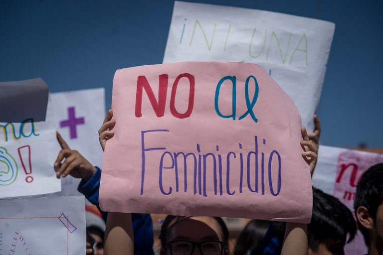 Indiferencia, falta de sensibilidad y respeto mostró López Obrador ante feminicidios